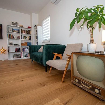 Apartment Nikola Kaštel Novi Extérieur photo