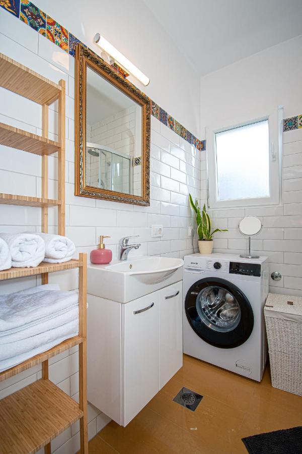 Apartment Nikola Kaštel Novi Extérieur photo